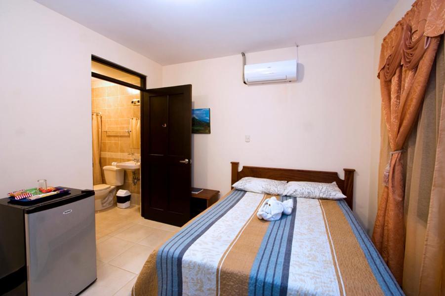 Hotel El Cerro Либерия Экстерьер фото